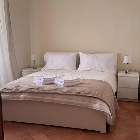 Apartment Casa Rasiglia 2 House Smart Casenove